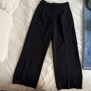 Aritzia Black Women's Trousers